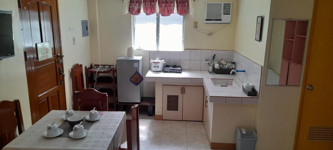 Coralyn's Place Family Of 4 Apartment Balabag (Boracay)